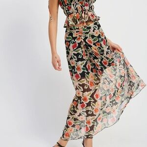 En Saison Sheer Floral Print Maxi Skirt